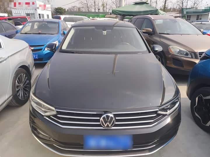 Фото 3 - Volkswagen Magotan