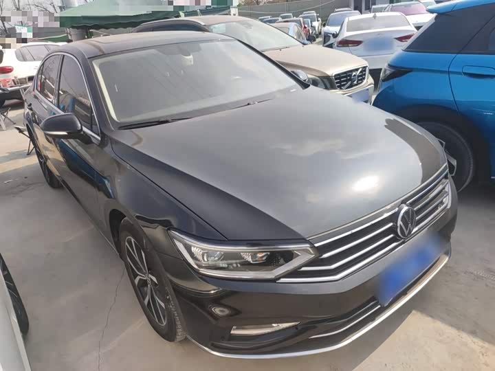 Фото 4 - Volkswagen Magotan