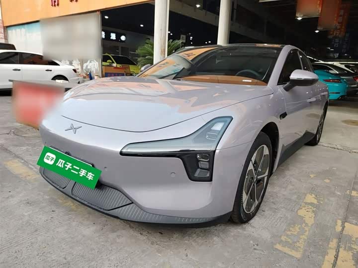 Фото 1 - XPeng Mona M03