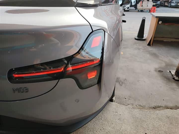 Фото 8 - XPeng Mona M03