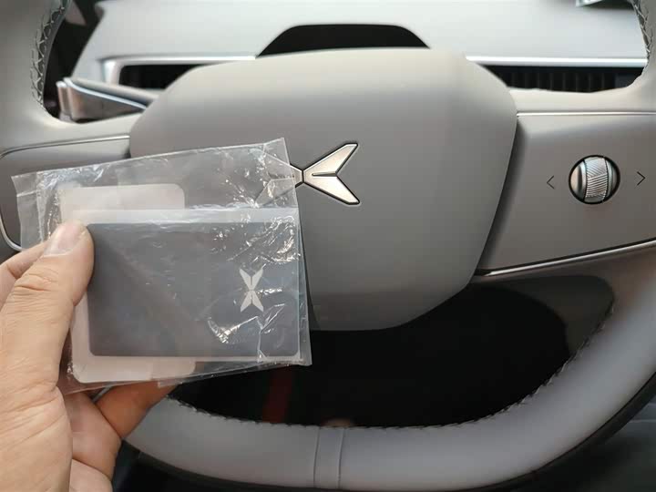 Фото 9 - XPeng Mona M03