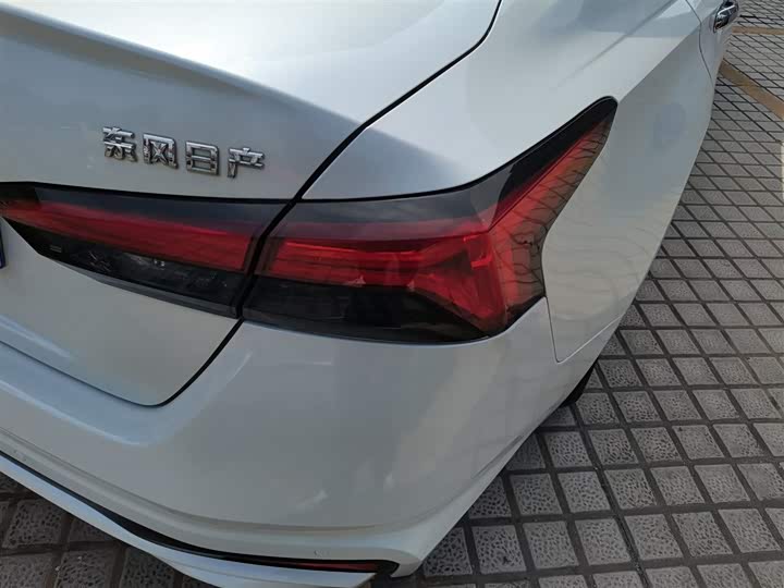 Фото 8 - Nissan Teana