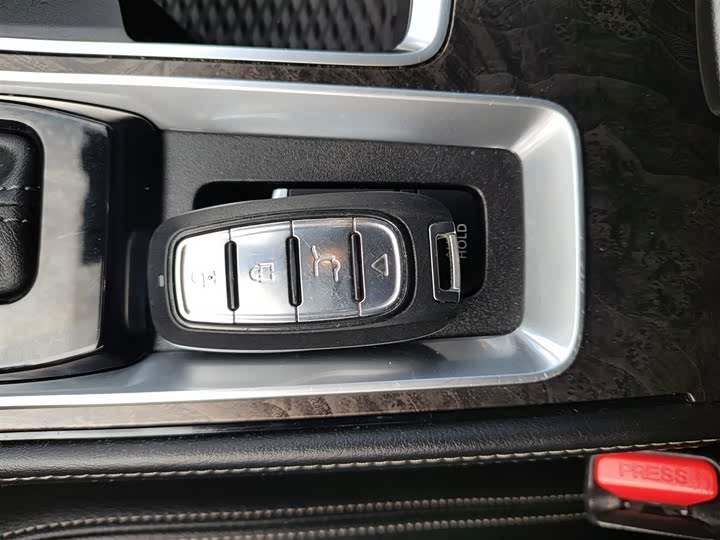 Фото 9 - Nissan Teana