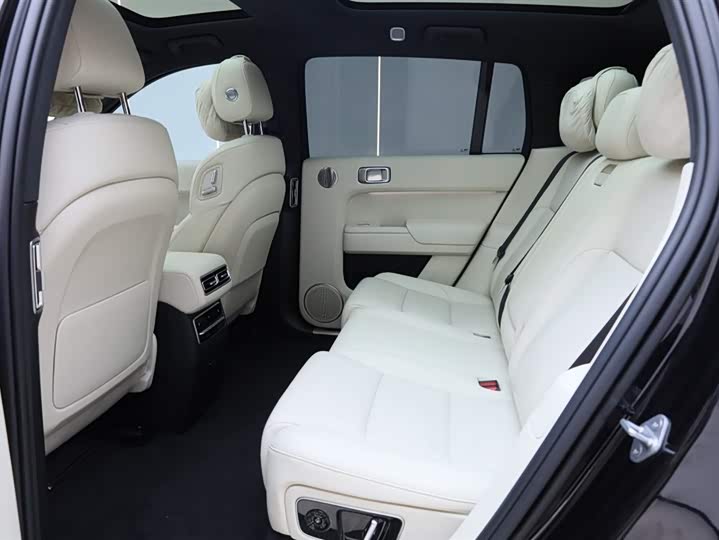 Фото 9 - LiXiang L7