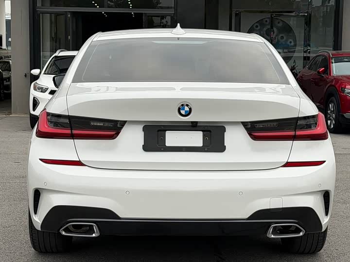 Фото 4 - BMW 3 Series