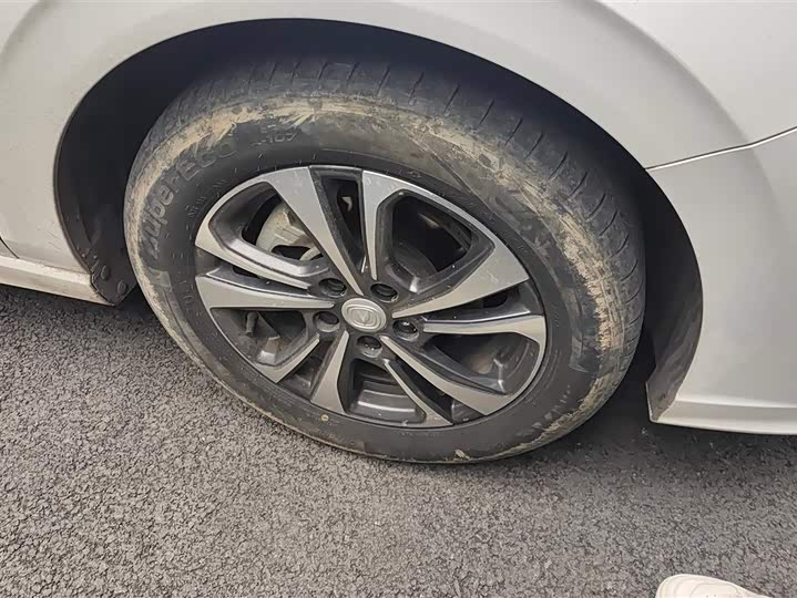 Фото 6 - Changan Eado Plus