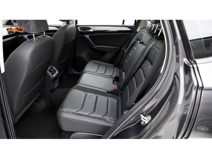 Фото 7 - Volkswagen Tayron