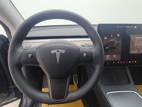 Фото 7 - Tesla Model Y