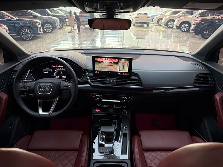 Фото 5 - Audi Q5L Sportback