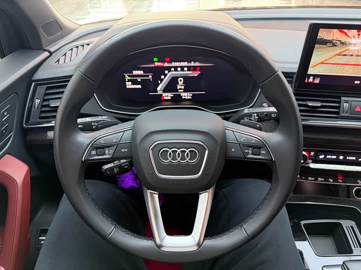 Фото 6 - Audi Q5L Sportback