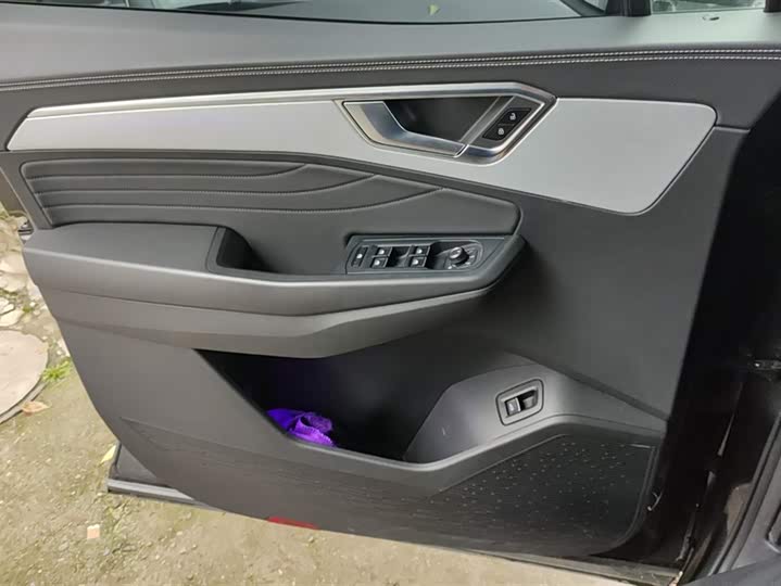 Фото 7 - Volkswagen Talagon