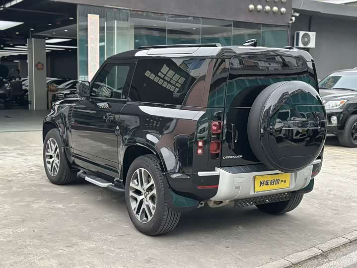 Фото 6 - Land Rover Defender