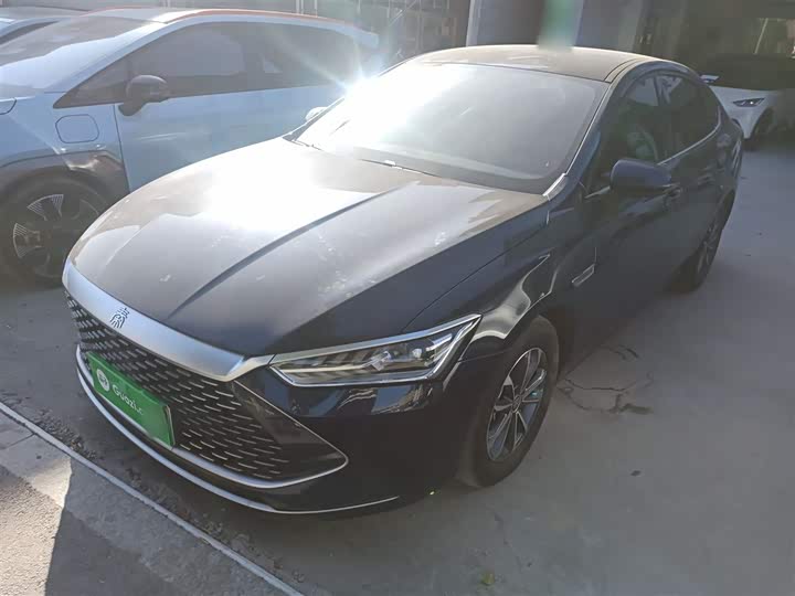 Фото 1 - BYD Qin Plus