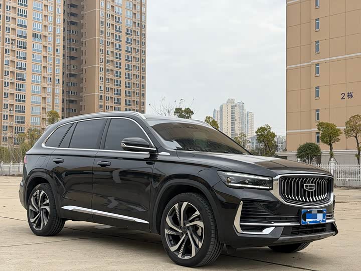 Фото 2 - Geely Monjaro