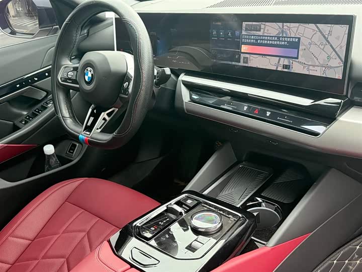Фото 9 - BMW 5 Series