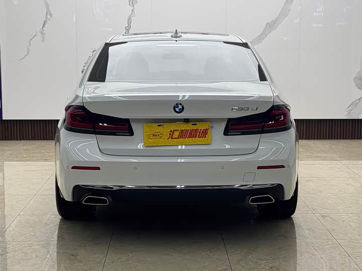 Фото 5 - BMW 5 Series