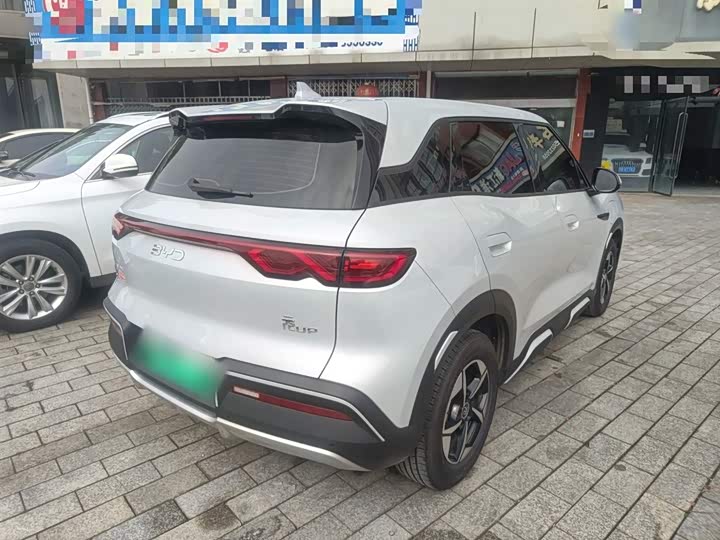 Фото 7 - BYD Yuan Up