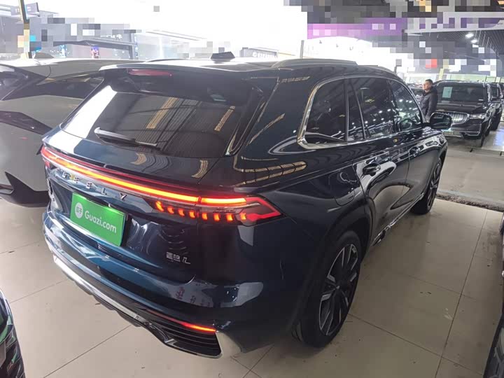 Фото 7 - Geely Monjaro