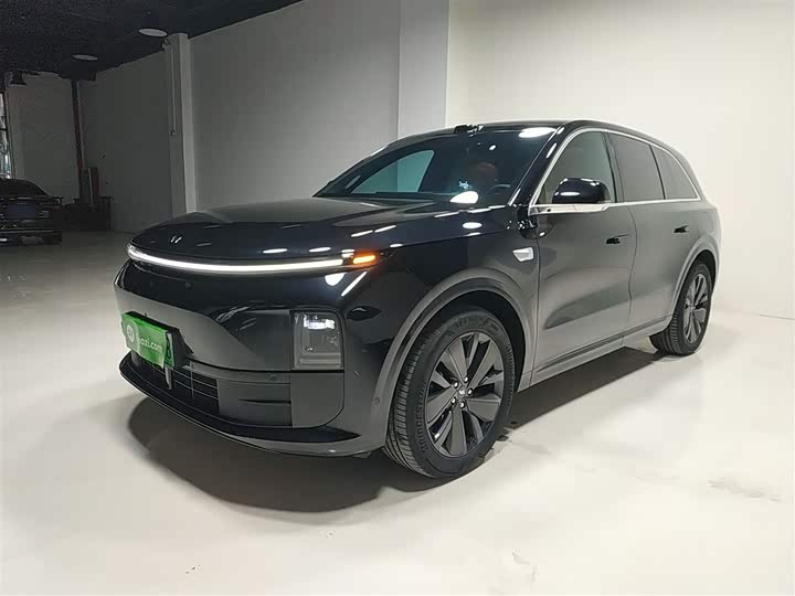 Фото 2 - LiXiang L6