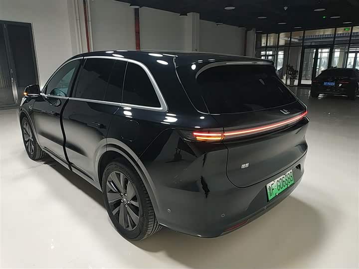 Фото 5 - LiXiang L6