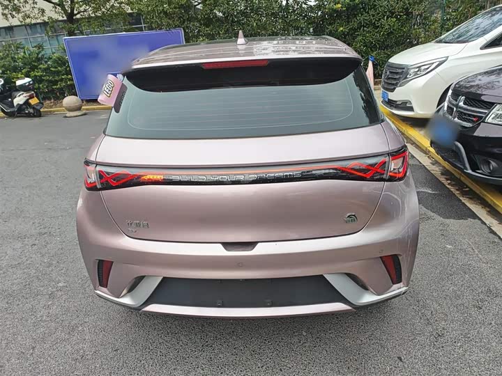 Фото 6 - BYD Dolphin