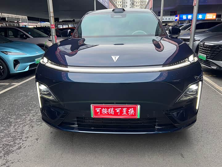 Фото 2 - Changan Deepal S09