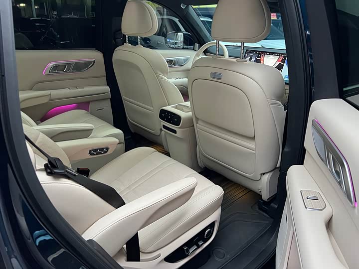 Фото 8 - Changan Deepal S09