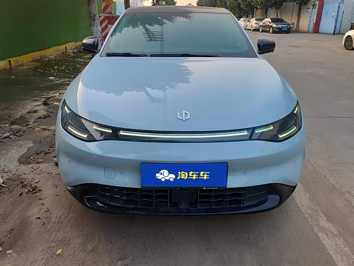 Фото 2 - Leapmotor C01