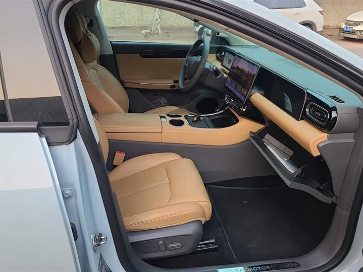 Фото 8 - Leapmotor C01