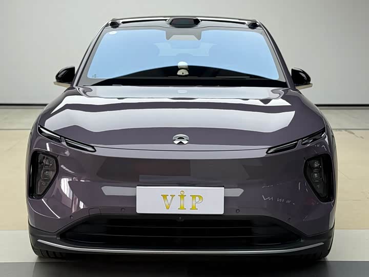 Фото 2 - Nio EC6