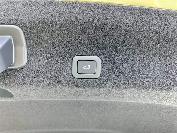 Фото 8 - Xiaomi SU7