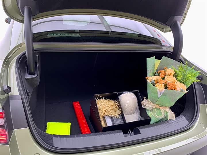 Фото 9 - Xiaomi SU7