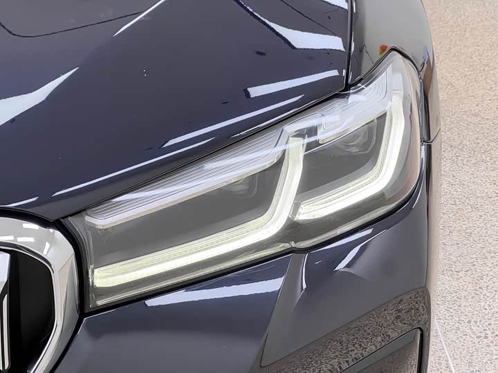 Фото 8 - BMW 5 Series