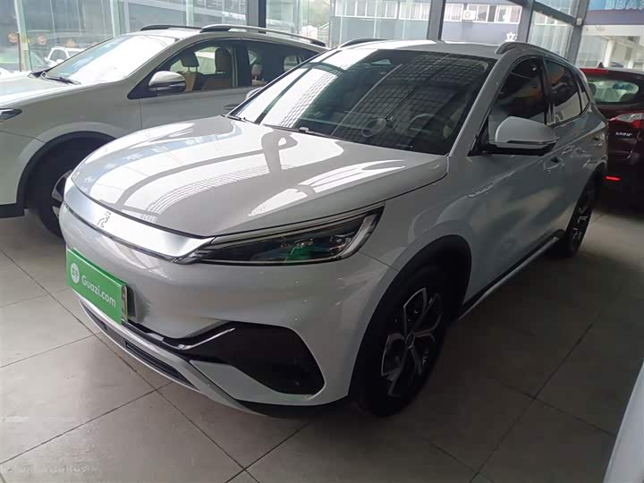 Фото 2 - BYD Yuan Plus