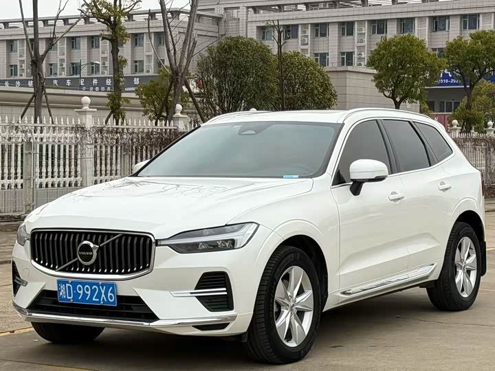 Фото 1 - Volvo XC60