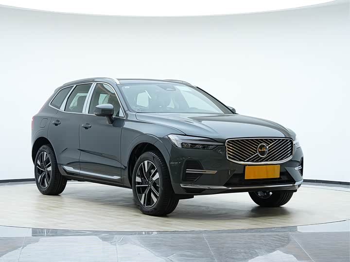 Фото 3 - Volvo XC60