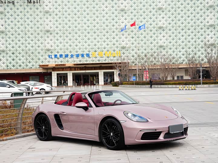 Фото 2 - Porsche 718