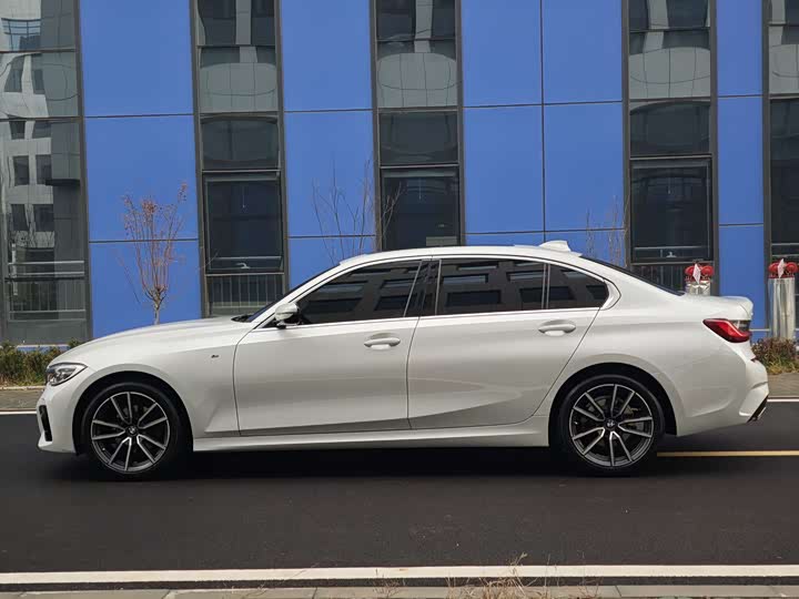 Фото 7 - BMW 3 Series