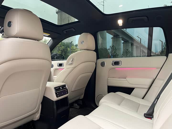 Фото 6 - LiXiang L7