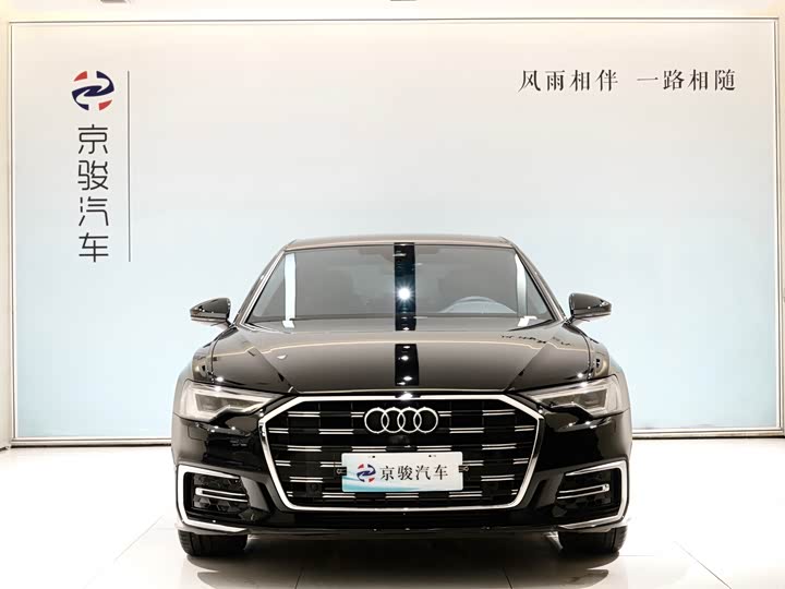 Фото 2 - Audi A6L