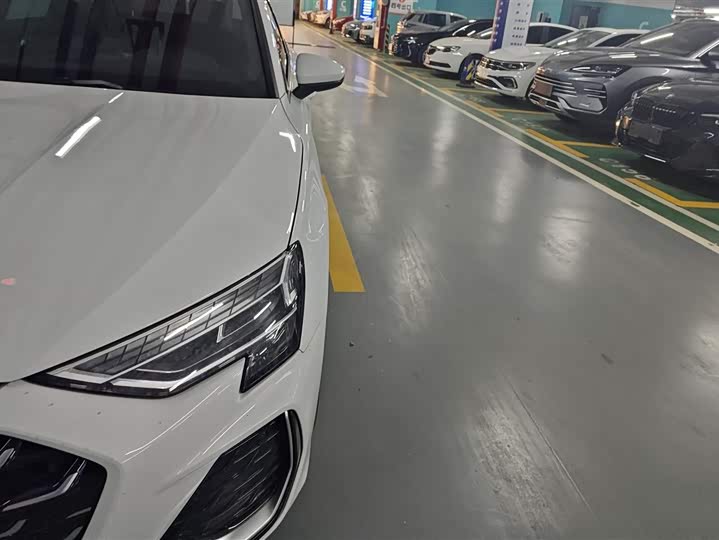 Фото 5 - Audi A3