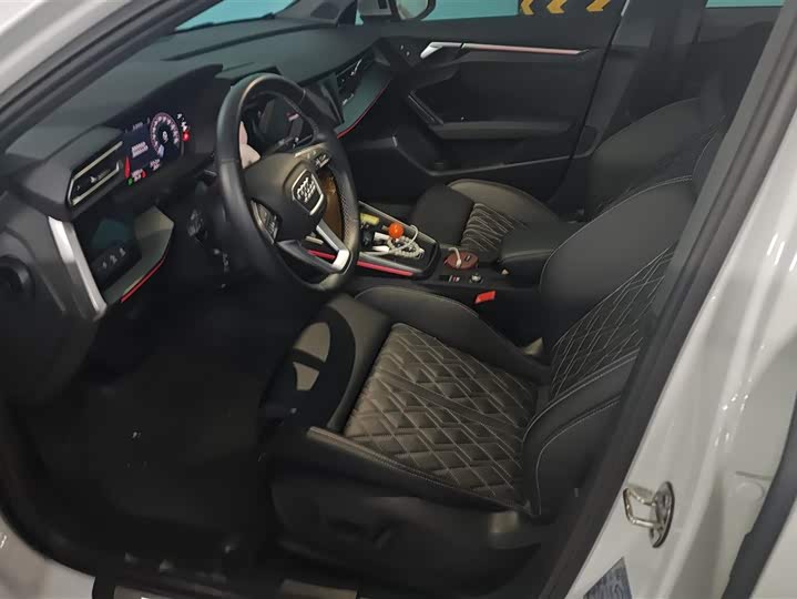 Фото 9 - Audi A3