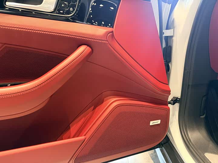 Фото 4 - Porsche Panamera