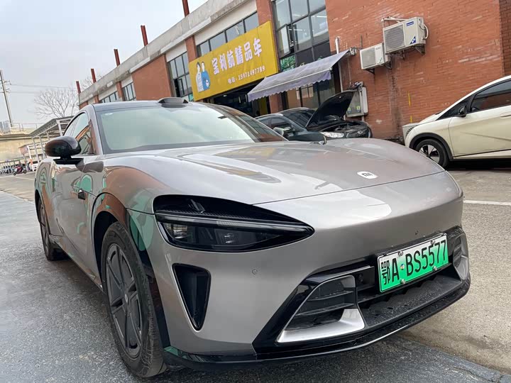 Фото 3 - Xiaomi YU7