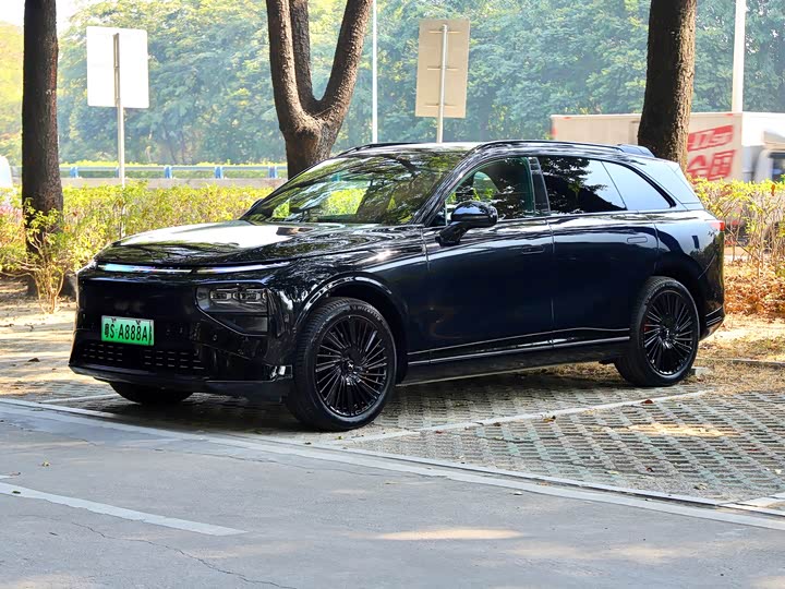 Фото 1 - XPeng G9