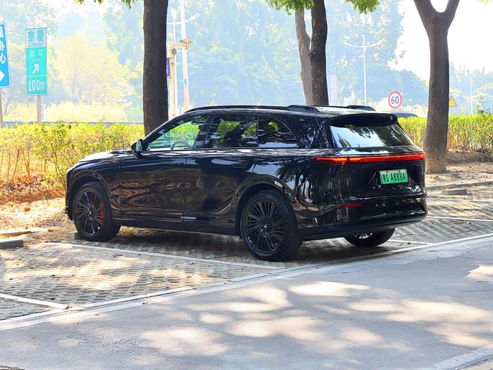 Фото 5 - XPeng G9