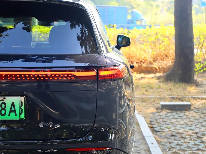 Фото 9 - XPeng G9