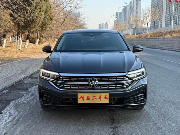 Фото 3 - Volkswagen Sagitar L