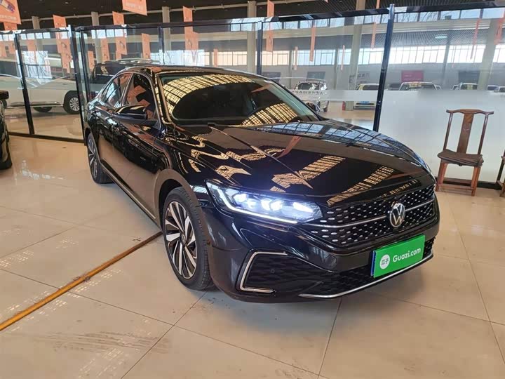 Фото 4 - Volkswagen Passat