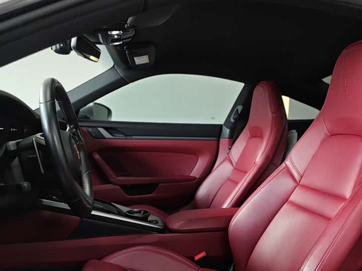 Фото 8 - Porsche 911